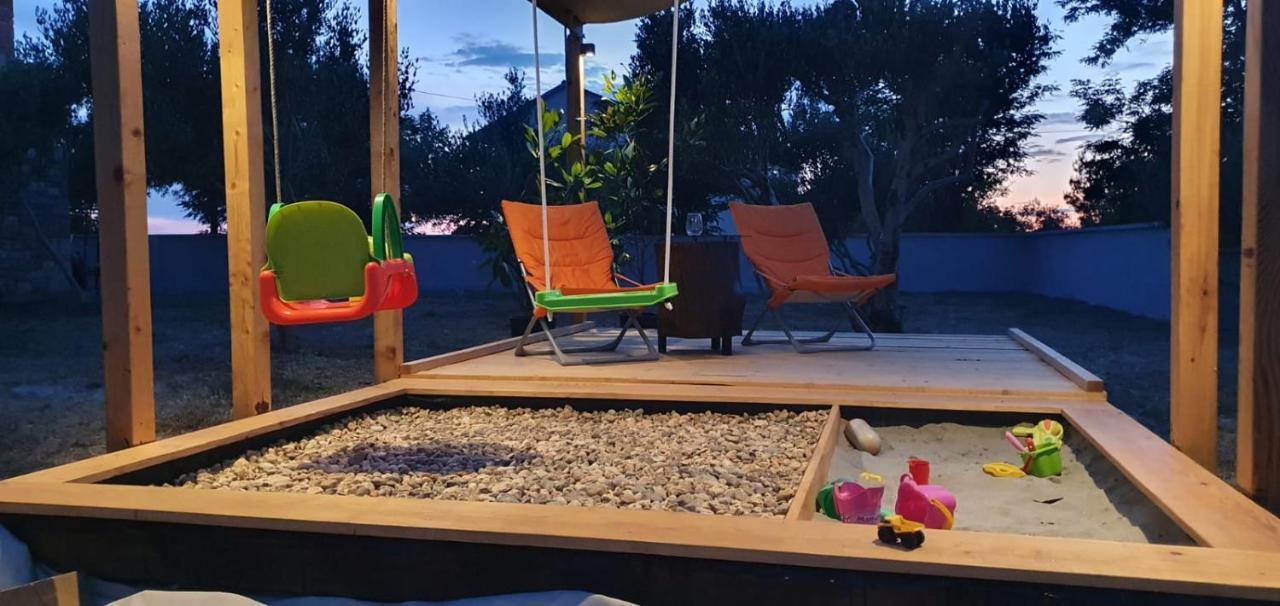 Apartman Petar Ražanac Extérieur photo