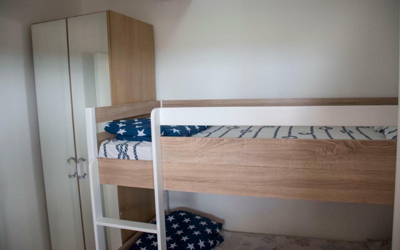 Apartman Petar Ražanac Extérieur photo