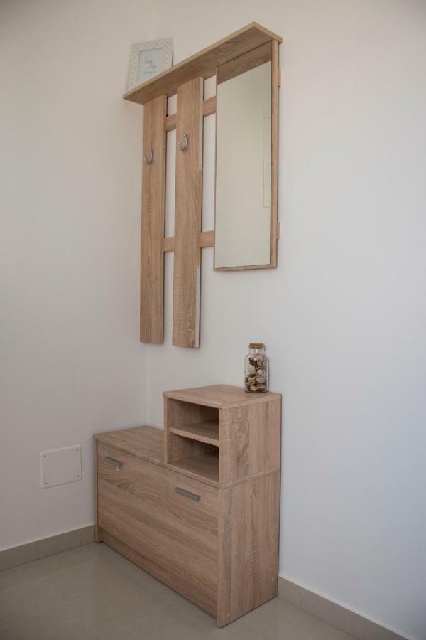 Apartman Petar Ražanac Extérieur photo